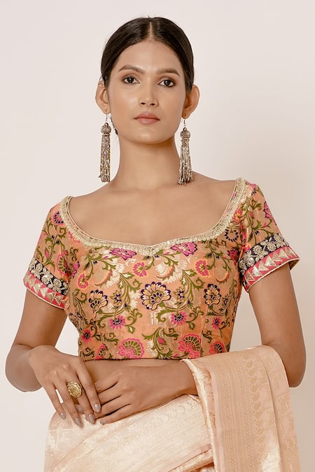 Buy_Aharin India_Peach Pure Banarasi Silk Lining Cotton And Shantoon Floral Saree With Blouse _Online_at_Aza_Fashions