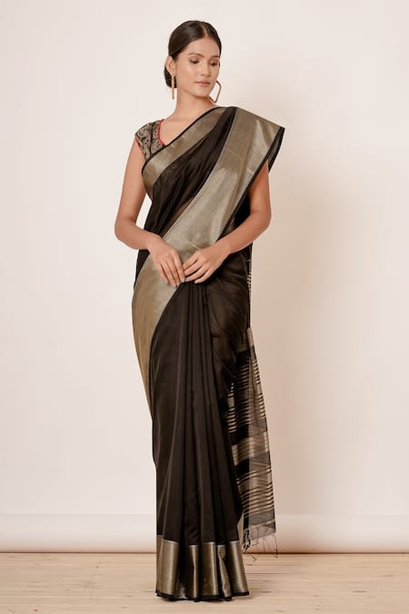 Aharin India_Black Pure Handwoven Chanderi Lining Cotton And Shantoon Saree With Blouse_Online_at_Aza_Fashions