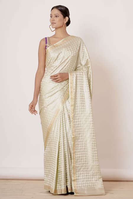 AHARIN INDIA  Pure Silk Banarasi Saree With Blouse 