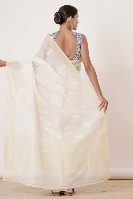 Shop_Aharin India_Ivory Pure Jamdani Lining Cotton And Shantoon Thread Saree With Blouse _at_Aza_Fashions