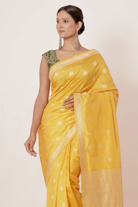 Yellow Banarasi Silk Saree With Beautiful Blouse – Bahuji - Online Fashion  & Lifestyle Store