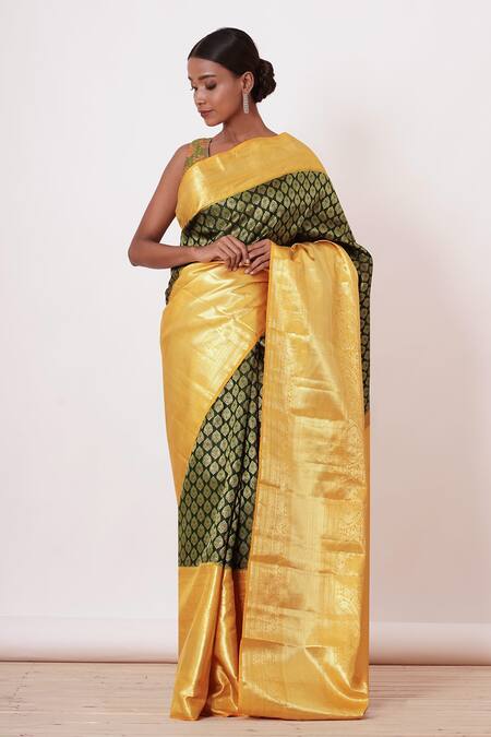 Aharin India Green Lining Cotton/shantoon, Pure Dharamavaram Silk Floral Saree With Blouse Online at Aza Fashions Aharin India_Green Lining Cotton/shantoon, Pure Dharamavaram Silk Floral Saree With Blouse_Online_at_Aza_Fashions