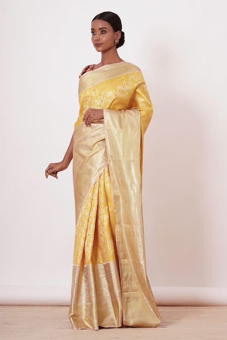 Aharin India Yellow Banarasi, Lining Cotton/shantoon Floral Silk Saree With Printed Blouse Online at Aza Fashions Aharin India_Yellow Banarasi, Lining Cotton/shantoon Floral Silk Saree With Printed Blouse _Online_at_Aza_Fashions