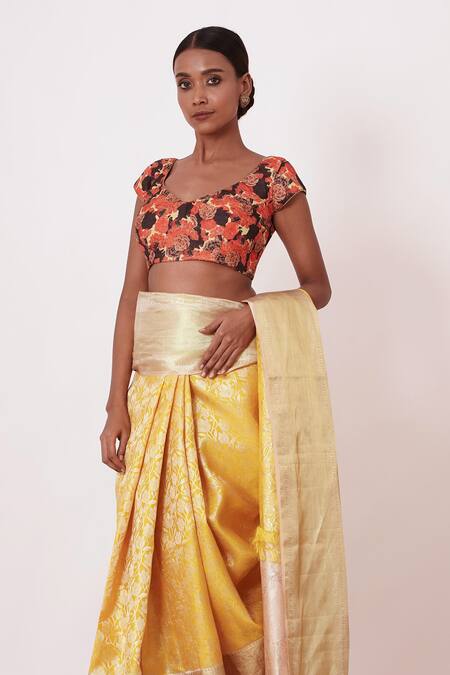 Buy Aharin India Yellow Banarasi, Lining Cotton/shantoon Floral Silk Saree With Printed Blouse Online at Aza Fashions Buy_Aharin India_Yellow Banarasi, Lining Cotton/shantoon Floral Silk Saree With Printed Blouse _Online_at_Aza_Fashions