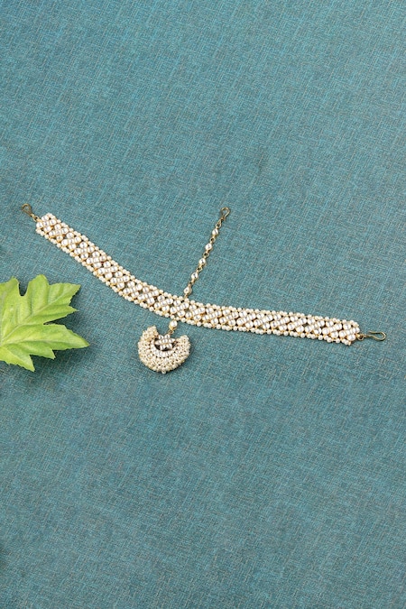 Auraa Trends_Gold Plated Kundan Studded Mathapatti _Online_at_Aza_Fashions