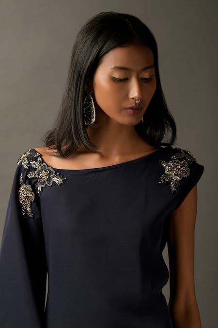 Buy_Two Sisters By Gyans_Blue Viscose Floral Motifs Boat Neck Asymmetric Tunic And Pant Set _Online_at_Aza_Fashions