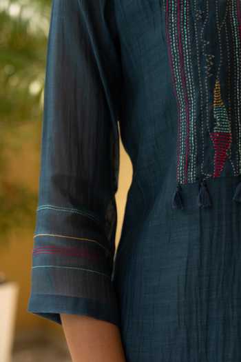 Shop Vaayu Blue Cotton Muslin Kantha Embroidery Round Kurta And Pant Set Online at Aza Fashions Shop_Vaayu_Blue Cotton Muslin Kantha Embroidery Round Kurta And Pant Set_Online_at_Aza_Fashions