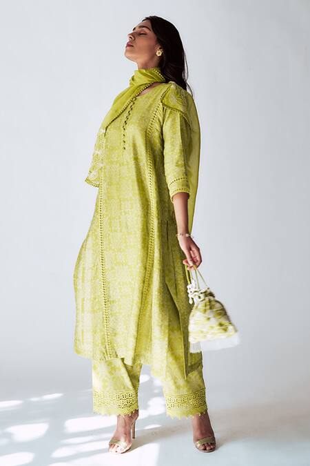 Shop House Of Pink Green Chanderi Thread Work Round Printed Kurta Set Online at Aza Fashions Shop_House Of Pink_Green Chanderi Thread Work Round Printed Kurta Set_Online_at_Aza_Fashions