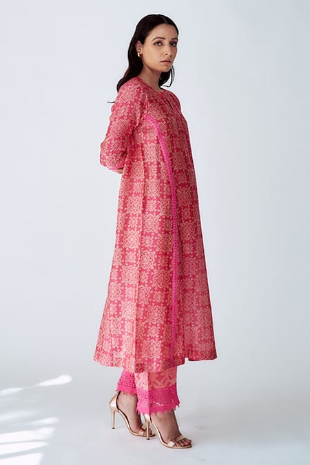 House Of Pink_Pink Chanderi Thread Work Round Notched Printed Kurta Set_Online_at_Aza_Fashions