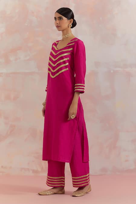 Buy_The Indian Cause_Fuchsia Raw Silk Gota Work Square V Neck Rooh Embellished Kurta Set_Online_at_Aza_Fashions