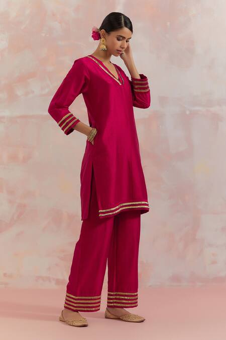 Buy_The Indian Cause_Red Raw Silk Gota Work V Neck Kali Kurta _Online_at_Aza_Fashions