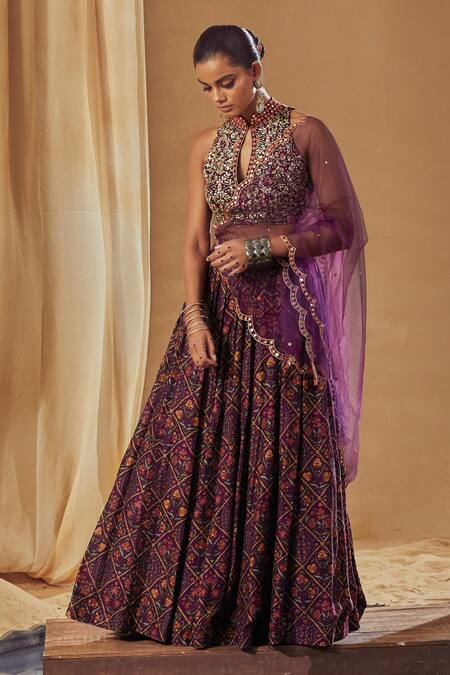 Divya Drishti | Indian bride outfits, Indian bridal wear, Indian bridal  outfits