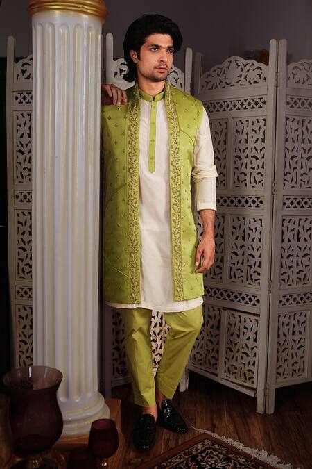 Yajy By Aditya Jain Green Kurta And Bundi Silk, Pants Stretch Cotton Thread & Zardozi Malya & Set Online at Aza Fashions Yajy By Aditya Jain_Green Kurta And Bundi Silk, Pants Stretch Cotton Thread & Zardozi Malya & Set _Online_at_Aza_Fashions