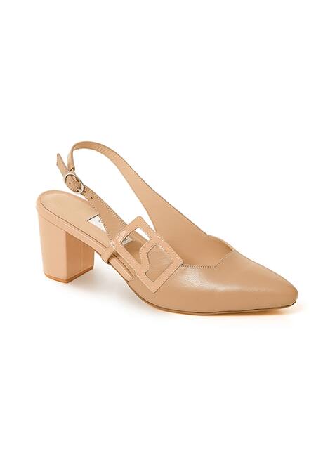 Oceedee_Beige Cutwork Willow Pointed Toe Block Heel_Online_at_Aza_Fashions