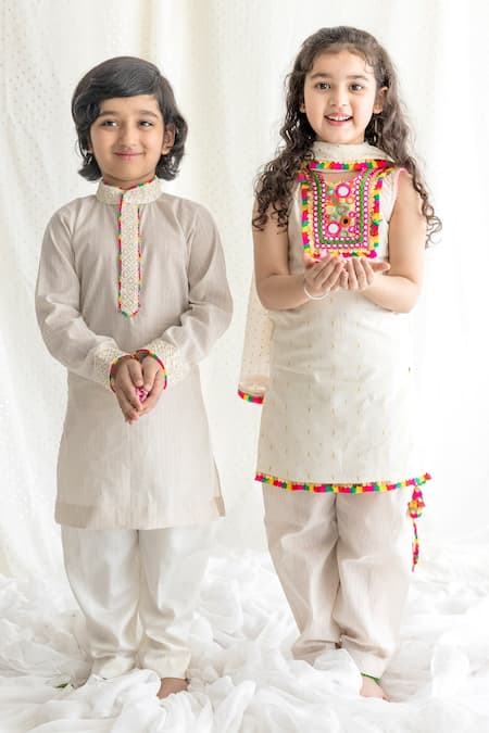 White kurta pajama for baby clearance girl