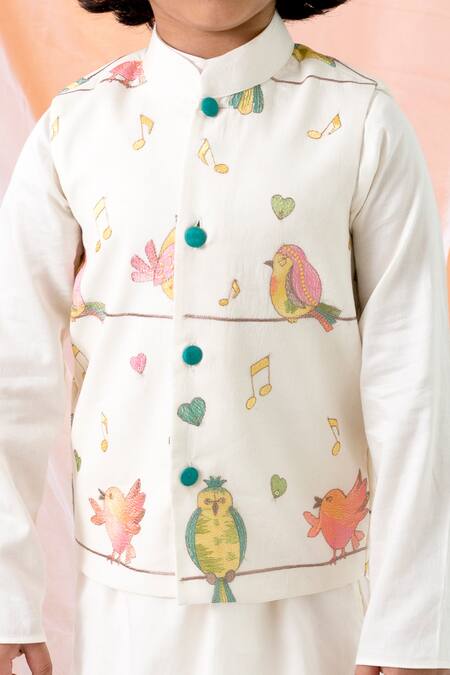 Chotibuti_Off White Cotton Embroidery Bird Bundi And Kurta Set _at_Aza_Fashions