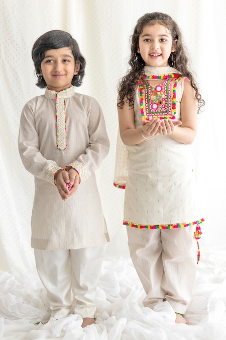 Chotibuti_Off White Cotton, Lycra Embroidery Kurta And Pant Set _Online_at_Aza_Fashions