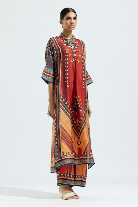 Rajdeep Ranawat_Red Silk Printed Geometric V Neck Banera Kimono Tunic  _Online_at_Aza_Fashions