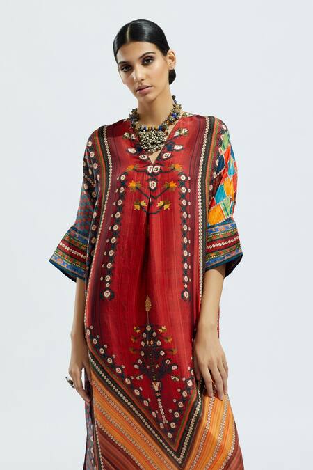 Rajdeep Ranawat_Red Silk Printed Geometric V Neck Banera Kimono Tunic  _at_Aza_Fashions