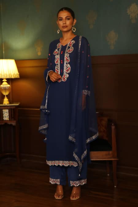 RADHA SHARMA Paisley Embroidered Kurta Set 