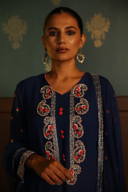 Radha Sharma Paisley Embroidered Kurta Set 