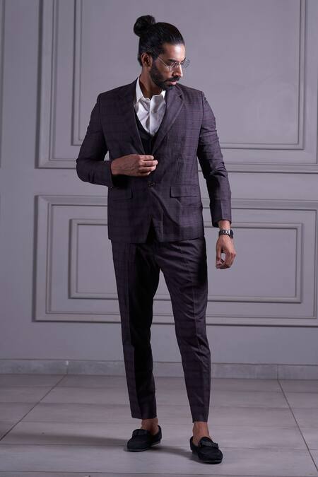 Agape Brown Suiting Checkered Pattern Set Online at Aza Fashions Agape_Brown Suiting Checkered Pattern Set_Online_at_Aza_Fashions