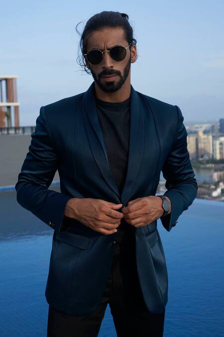 Agape Green Suiting Plain Double Collar Blazer Online at Aza Fashions Agape_Green Suiting Plain Double Collar Blazer_Online_at_Aza_Fashions