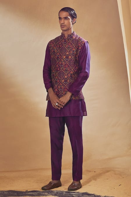 Drishti & Zahabia Floral Print Bundi & Kurta Set 