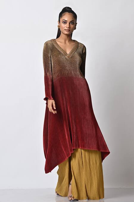 Shop_Kiran Uttam Ghosh_Red Pleated Polyester Mix Embroidery V Neck Ombre Kaftan  _Online_at_Aza_Fashions