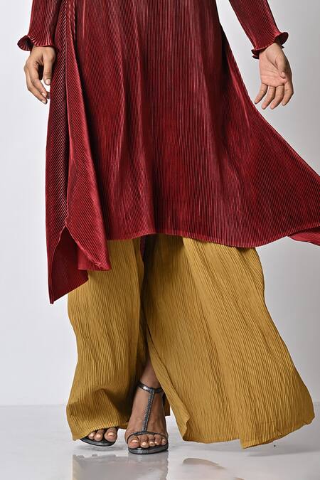 Kiran Uttam Ghosh Yellow Pleated Polyester Mix Wide Leg Trousers at Aza Fashions Kiran Uttam Ghosh_Yellow Pleated Polyester Mix Wide Leg Trousers _at_Aza_Fashions