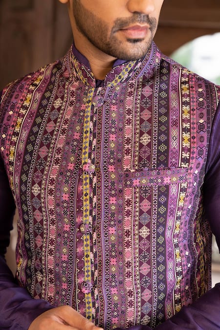 Chhavvi Aggarwal_Purple Crepe Printed Geometric Bundi And Kurta Set _Online_at_Aza_Fashions