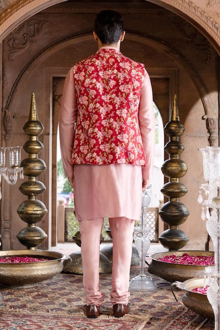 Shop Chhavvi Aggarwal Maroon Crepe, Chanderi , Glaze Floral Printed Bundi And Kurta Set at Aza Fashions Shop_Chhavvi Aggarwal_Maroon Crepe, Chanderi , Glaze Floral Printed Bundi And Kurta Set _at_Aza_Fashions