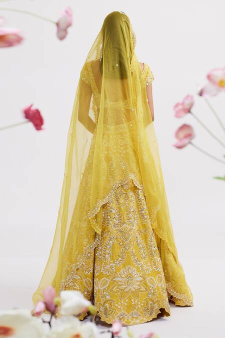 Vaishali Agarwal Floral Embroidered Bridal Lehenga Set 