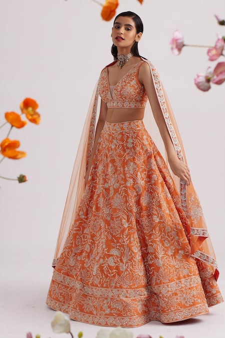 Vaishali Agarwal_Orange Dupatta Tulle, Lehenga And Blouse Raw Silk Floral, Embroidered Set _Online_at_Aza_Fashions