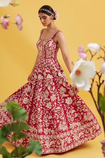 Vaishali Agarwal Fuchsia Raw Silk Cutdana, Sequin, Wildflower Round Embroidered Gown Online at Aza Fashions Vaishali Agarwal_Fuchsia Raw Silk Cutdana, Sequin, Wildflower Round Embroidered Gown _Online_at_Aza_Fashions