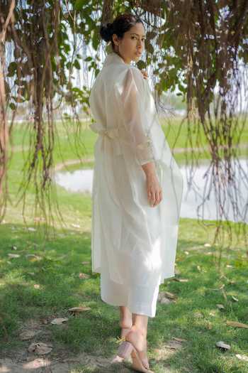 Buy_Arcvsh By Pallavi Singh_Ivory Organza, Linen Floral Jacket Notched Lapel Sleeve Embroidered And Pant Set_Online_at_Aza_Fashions