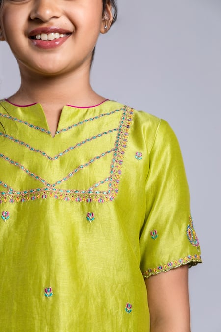 BOTEH Green Chanderi Silk, Cotton Embroidery Peacock Lehenga Set at Aza Fashions BOTEH_Green Chanderi Silk, Cotton Embroidery Peacock Lehenga Set _at_Aza_Fashions