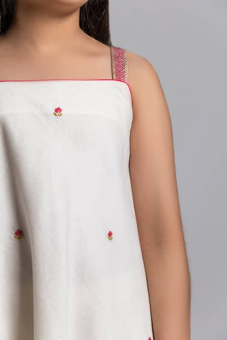 BOTEH_Ivory Chanderi Silk, Cotton Embroidery Kurta Set _at_Aza_Fashions