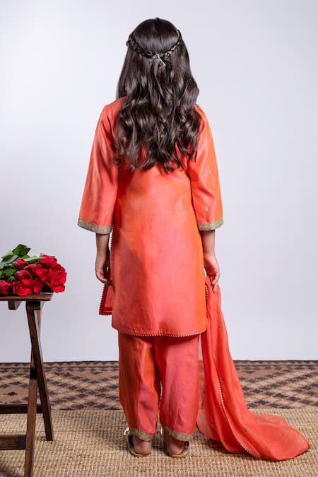 BOTEH Geometric Embroidered Kurta Set 