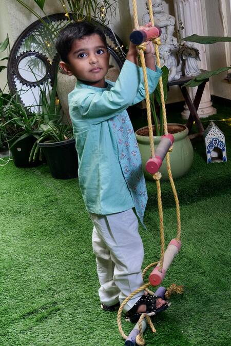 Pankhuri By Priyanka_Green Embroidery Floral Print Asymmetric Kurta Set _Online_at_Aza_Fashions