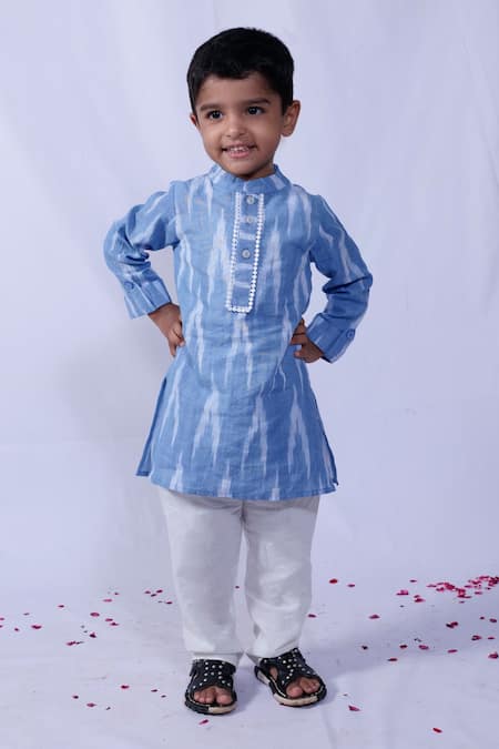 Pankhuri By Priyanka Ikkat Cotton Kurta Set 