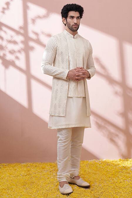 Kora By Nilesh Mitesh_Cream Silk Geometric, Pipe Embellished Bundi And Kurta Set_Online_at_Aza_Fashions