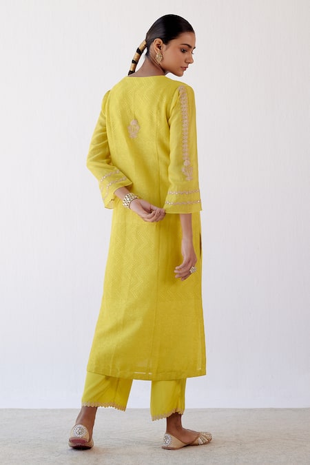 Shop_Devnaagri_Yellow Chanderi, Shantoon And Kota Silk Dori, Block Print & Embroidered Kurta Set _at_Aza_Fashions