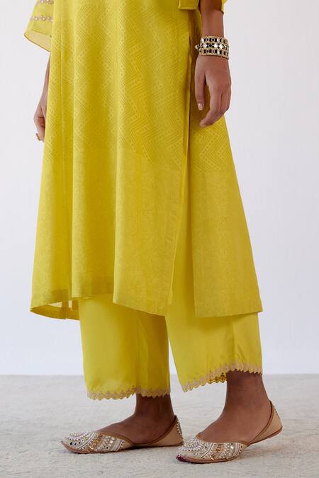 Devnaagri_Yellow Chanderi, Shantoon And Kota Silk Dori, Block Print & Embroidered Kurta Set _at_Aza_Fashions