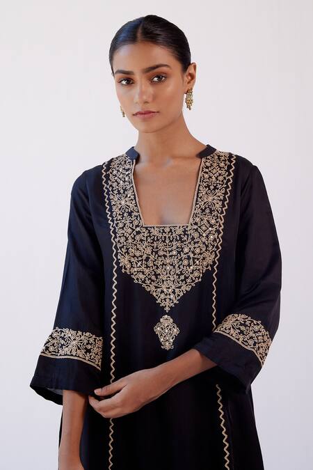 Shop_Devnaagri_Black Cotton Silk Satin And Organza Dori Blunt V Embroidered Kurta Dhoti Pant Set _Online_at_Aza_Fashions