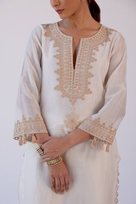 Shop_Devnaagri_Ivory Organza, Chanderi Dori, Sequins Notched Embroidered Kurta Palazzo Set _Online_at_Aza_Fashions