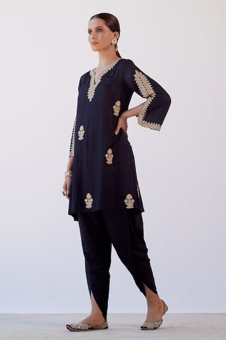 Buy_Devnaagri_Black Cotton Silk And Organza Floral Notched Embroidered Kurta Dhoti Pant Set _Online_at_Aza_Fashions