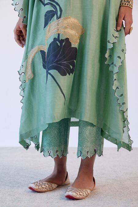 Shop_Devnaagri_Green Chanderi And Shantoon Floral Blunt V Neck Hand Painted Kaftan & Palazzo Set _Online_at_Aza_Fashions