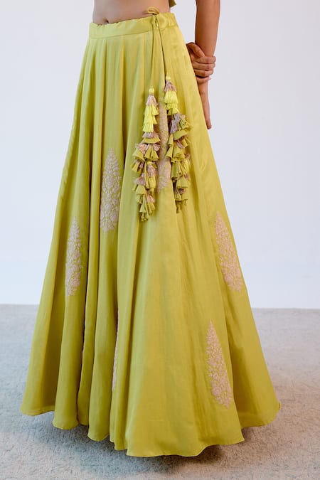 Devnaagri_Green Gajji , Cotton And Organza Resham, Floral Embroidered Lehenga Set _at_Aza_Fashions