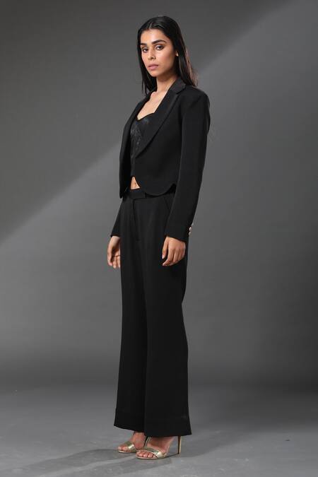 Buy_Zeefaa_Black Hawaiian Crepe Lapel Collar Blazer_Online_at_Aza_Fashions